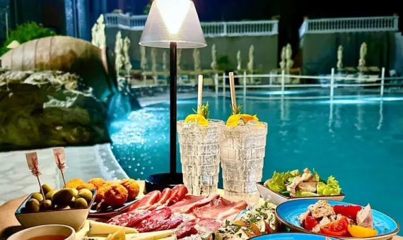 termecapasso en aperitif-dinner-and-entrance-to-the-thermal-pool-park-n2 012